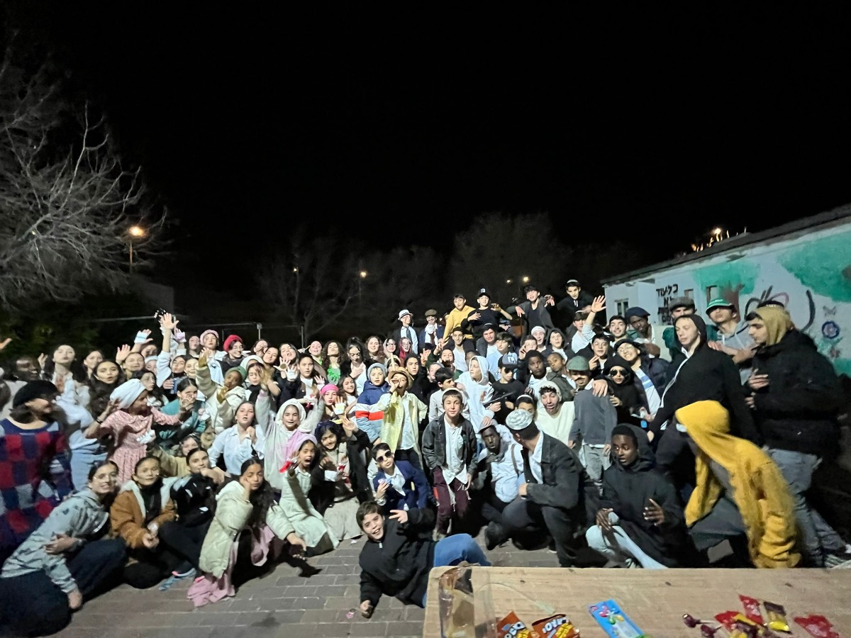 חודש ארגון תשפד בנושא: "בגבורתם נלך"